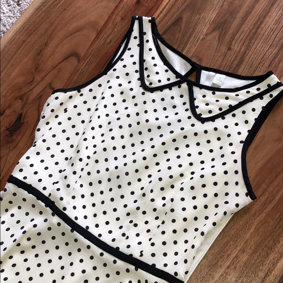 Flowy Polka Dot Dress - Picture 2 of 4